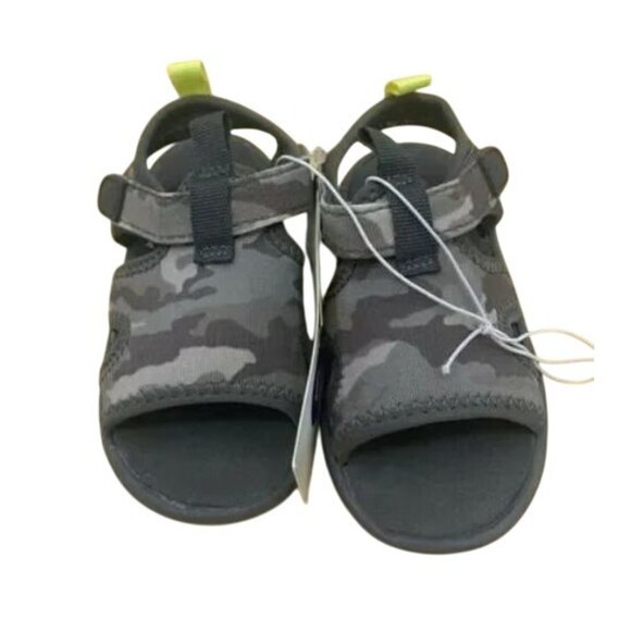 Toddler Camo Sandals With Velcro Straps Size 5 - Picture 2 of 5